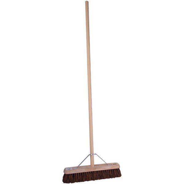 Platform Broom With Metal Stay & Handle Stiff 18x59''